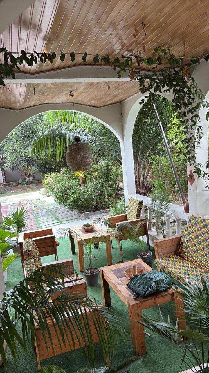 African Treasure Beach Resort Kokrobite Ngoại thất bức ảnh